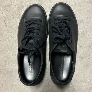 Ecco shoe